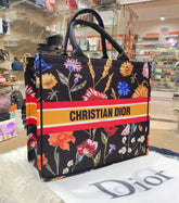 BOOK TOTE BAG - FLOWER
