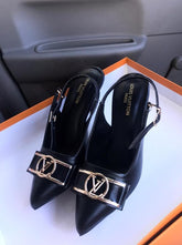 LOUIS VUITTON Slingback Heels - Black