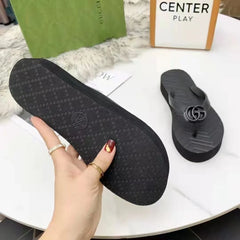 GG FLIP FLOPS - BLACK
