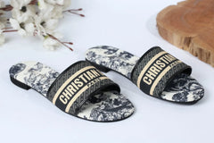 COMBO DEAL - DIOR SLIDES WITH DIOR BOOK TOTE BAG - JUNGLE WHITE