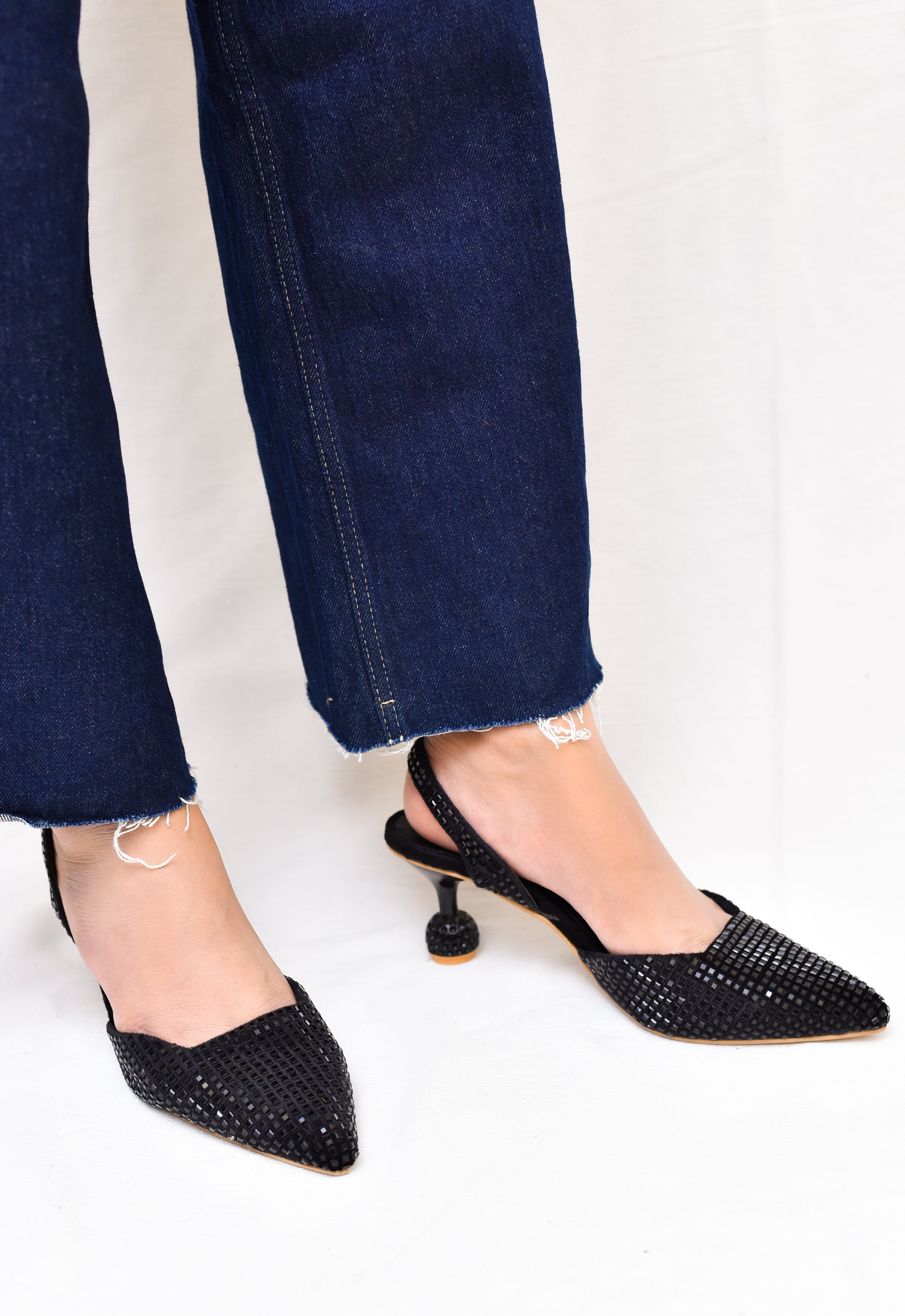 RHINESTONE POINTED TOE SLINGBACK PUMPS - BLACK