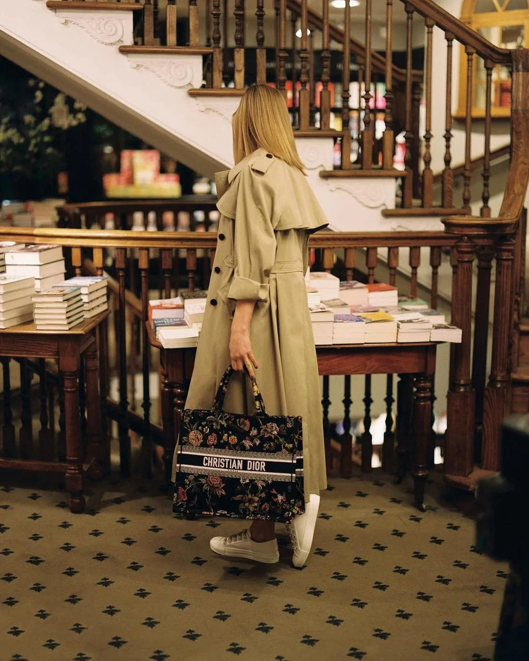 BOOK TOTE BAG - MULTI FLOWER