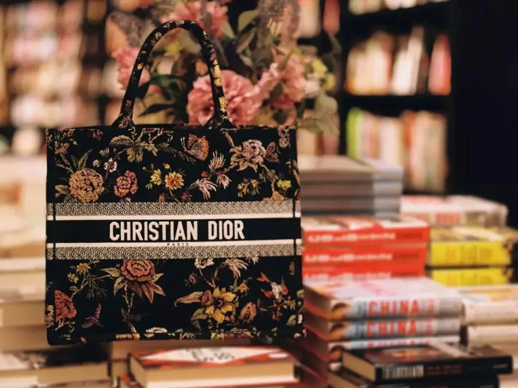 BOOK TOTE BAG - FLOWER