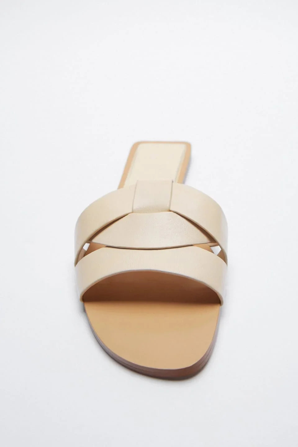 FLAT CRISS-CROSS LEATHER SLIDER SANDALS - BEIGE