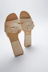 FLAT CRISS-CROSS LEATHER SLIDER SANDALS - BEIGE