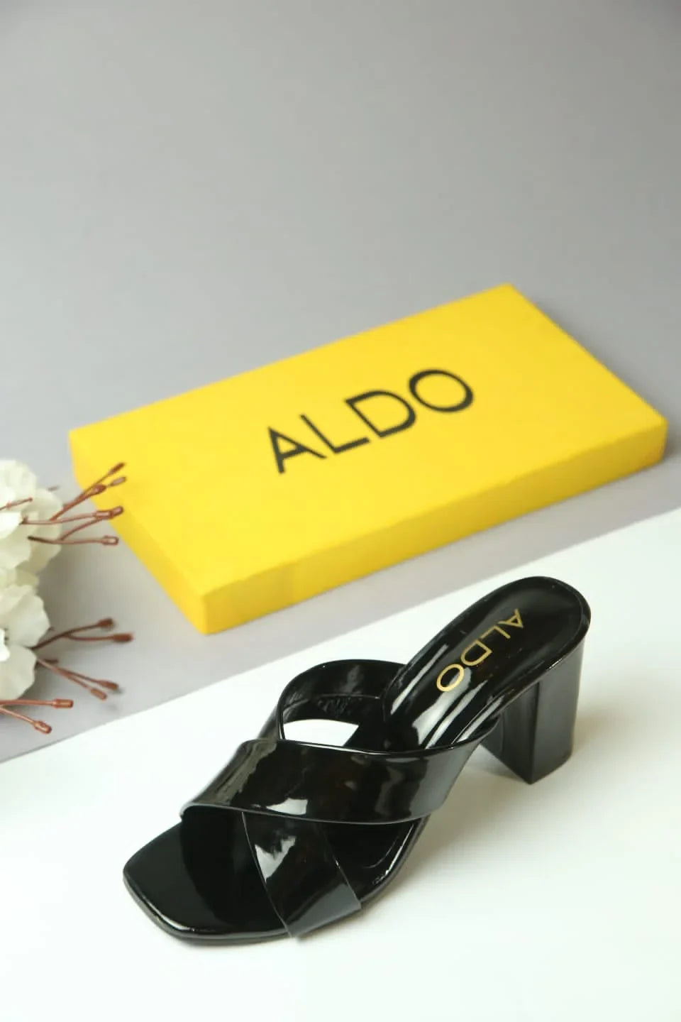 ALDO BLOCK HEEL BOSS LADY SANDALS