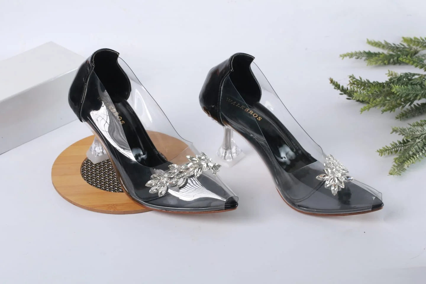 TRANSPARENT CRYSTAL CINDERELLA GLASS HEEL SHOES - BLACK