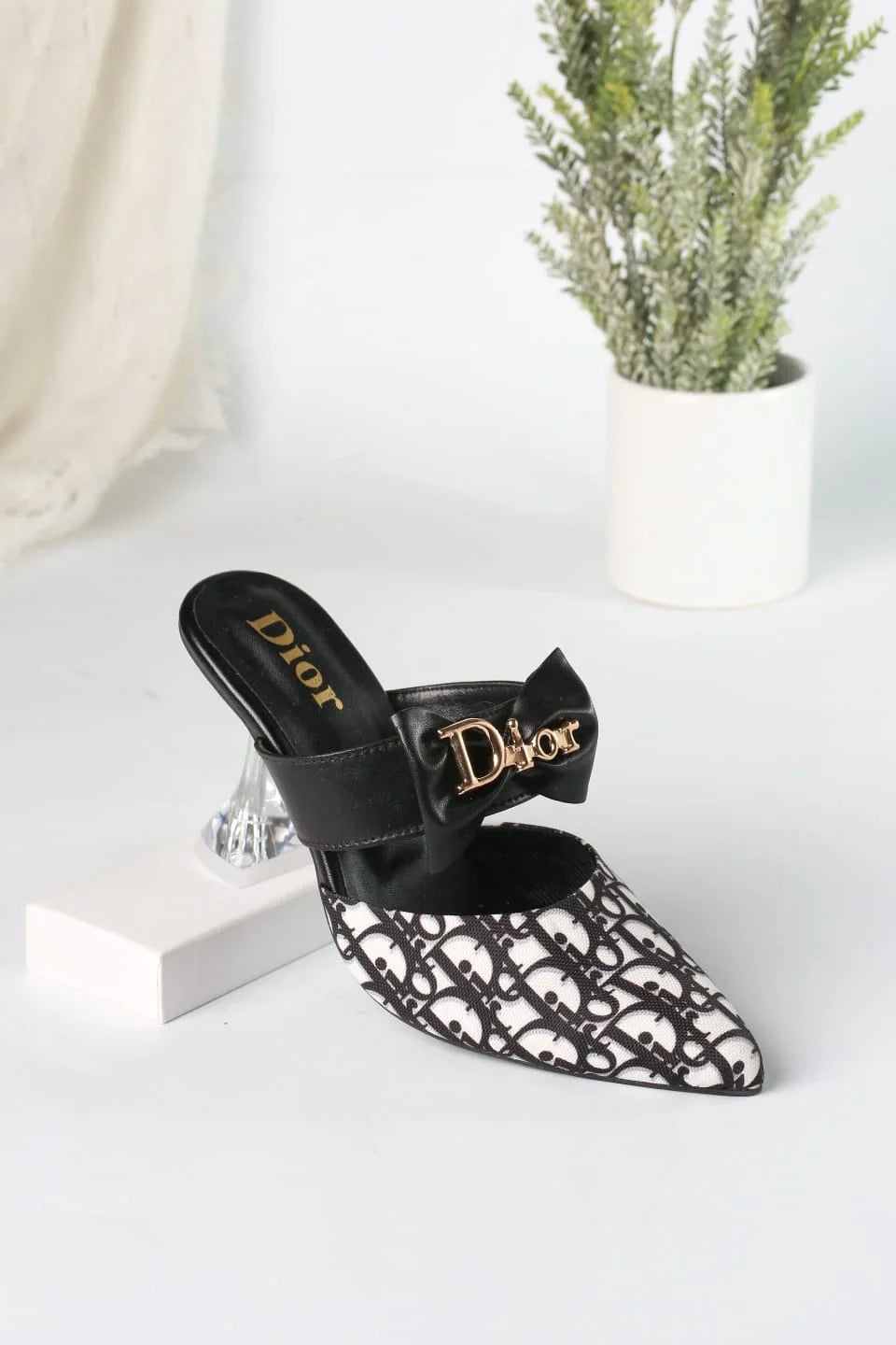 DIOR CASUAL HEEL PUMPS - BLACK