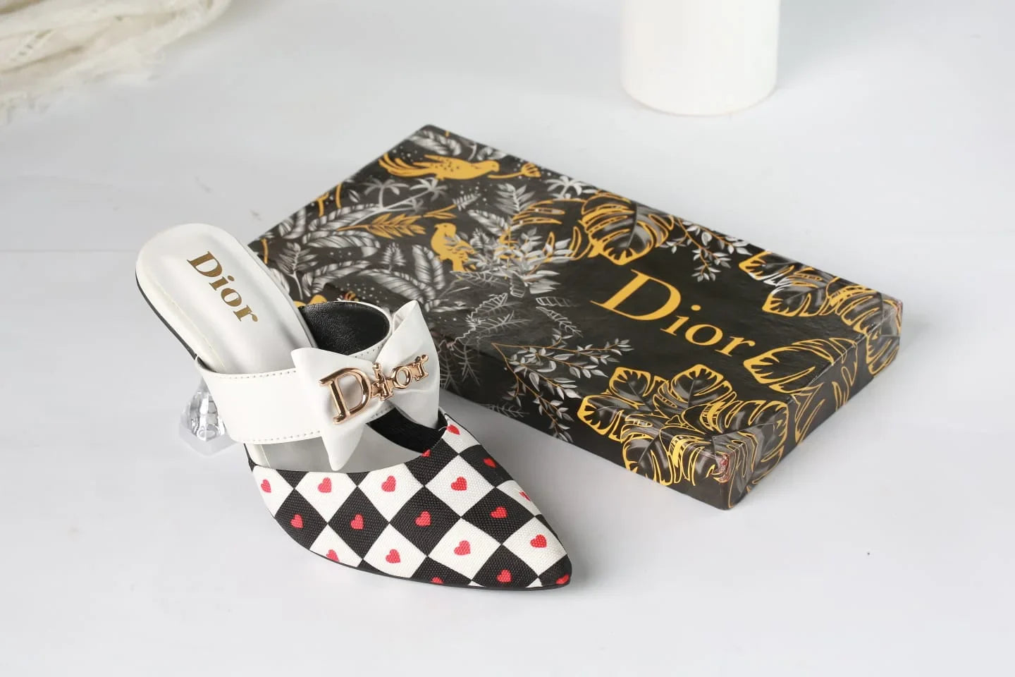 DIOR CASUAL HEEL PUMPS - WHITE (HEART)