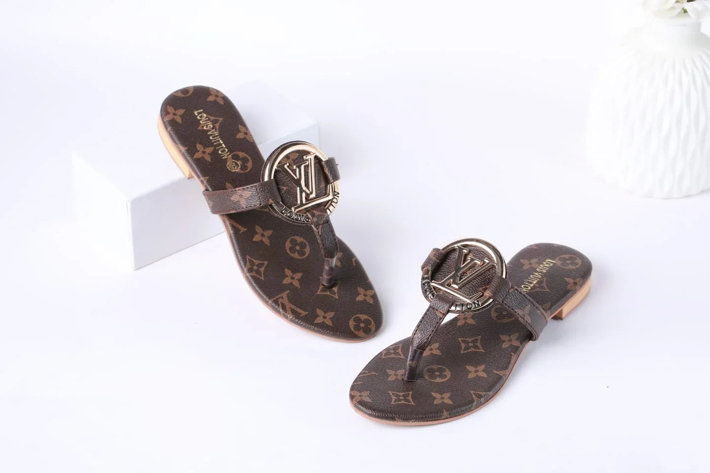 LV MONOGRAM CASUAL FLATS