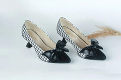 WALKBROS WOMEN'S KITTEN HEELS POINTED TOE PUMPS - BLACK & WHITE
