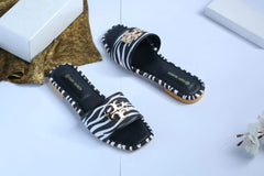 TB ELEANOR SLIDE - ZEBRA