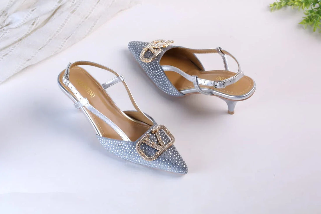 VLOGO SIGNATURE PUMPS - SILVER