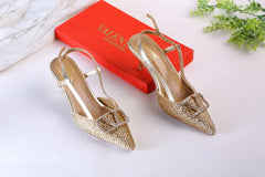 VLOGO SIGNATURE PUMPS - GOLDEN