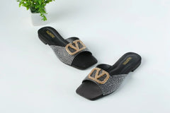 VLOGO RHINESTONE BUCKLE FLAT SANDALS - BLACK