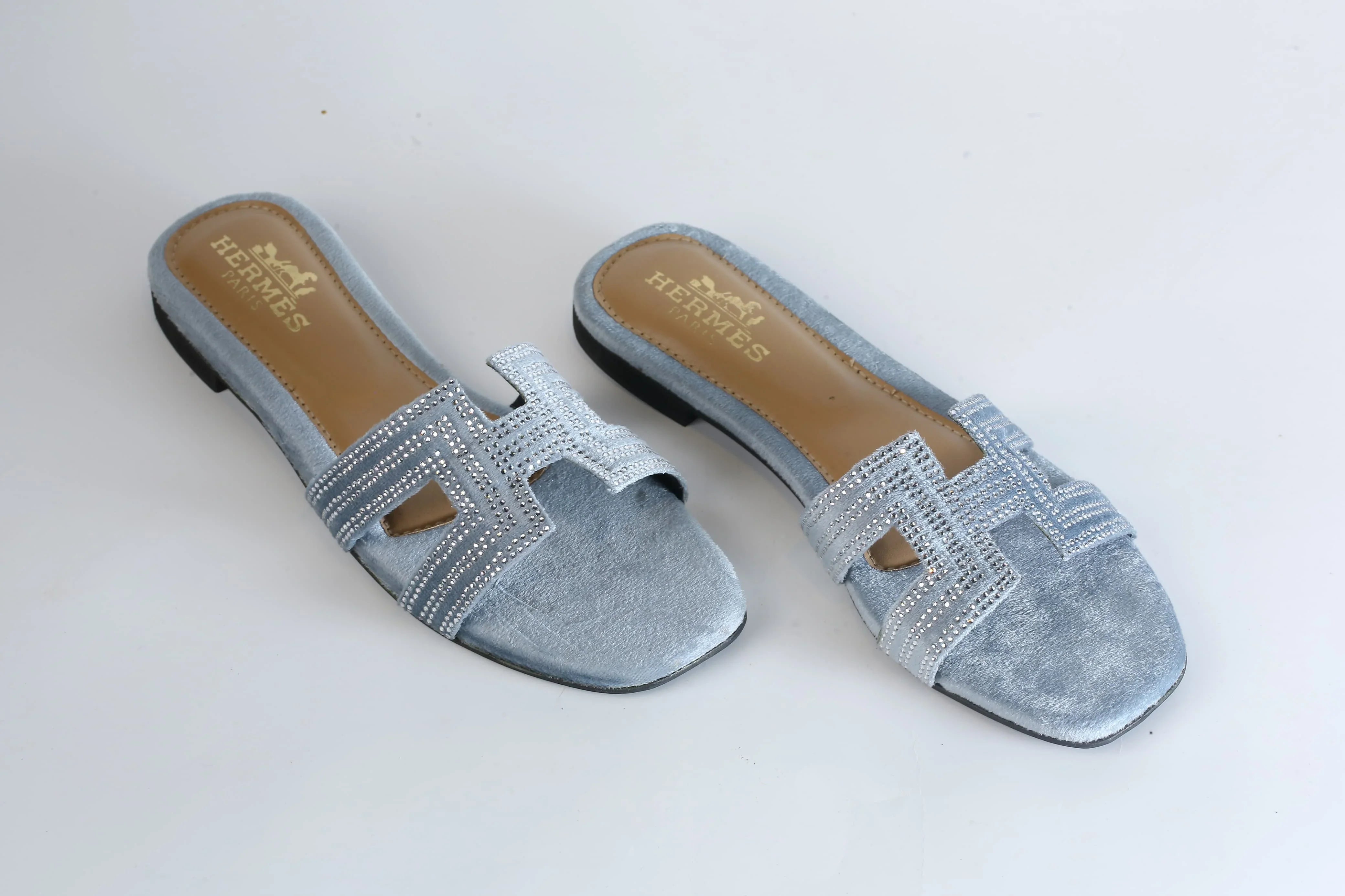 HERMES ORAN SANDAL - GREY