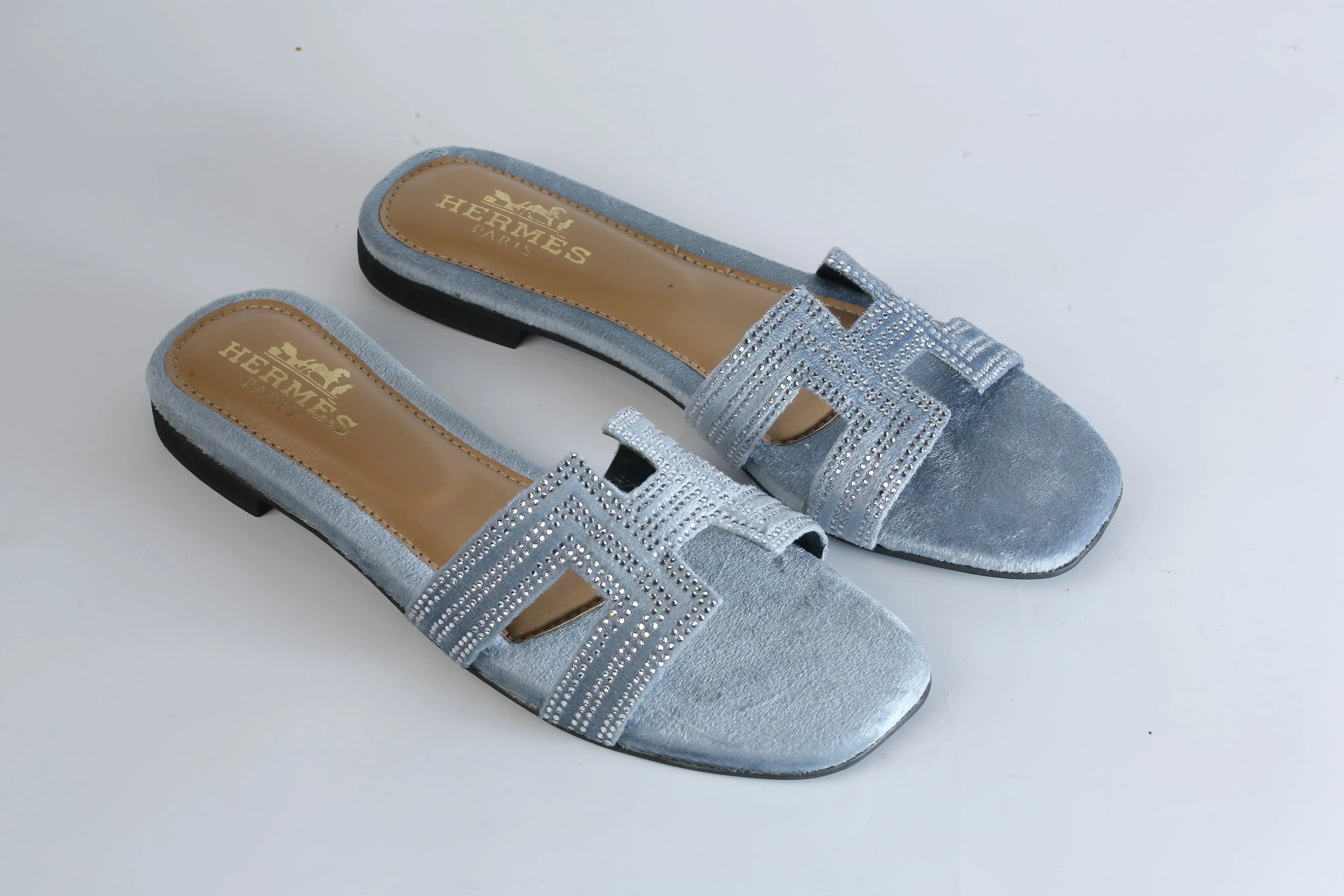 HERMES ORAN SANDAL - GREY
