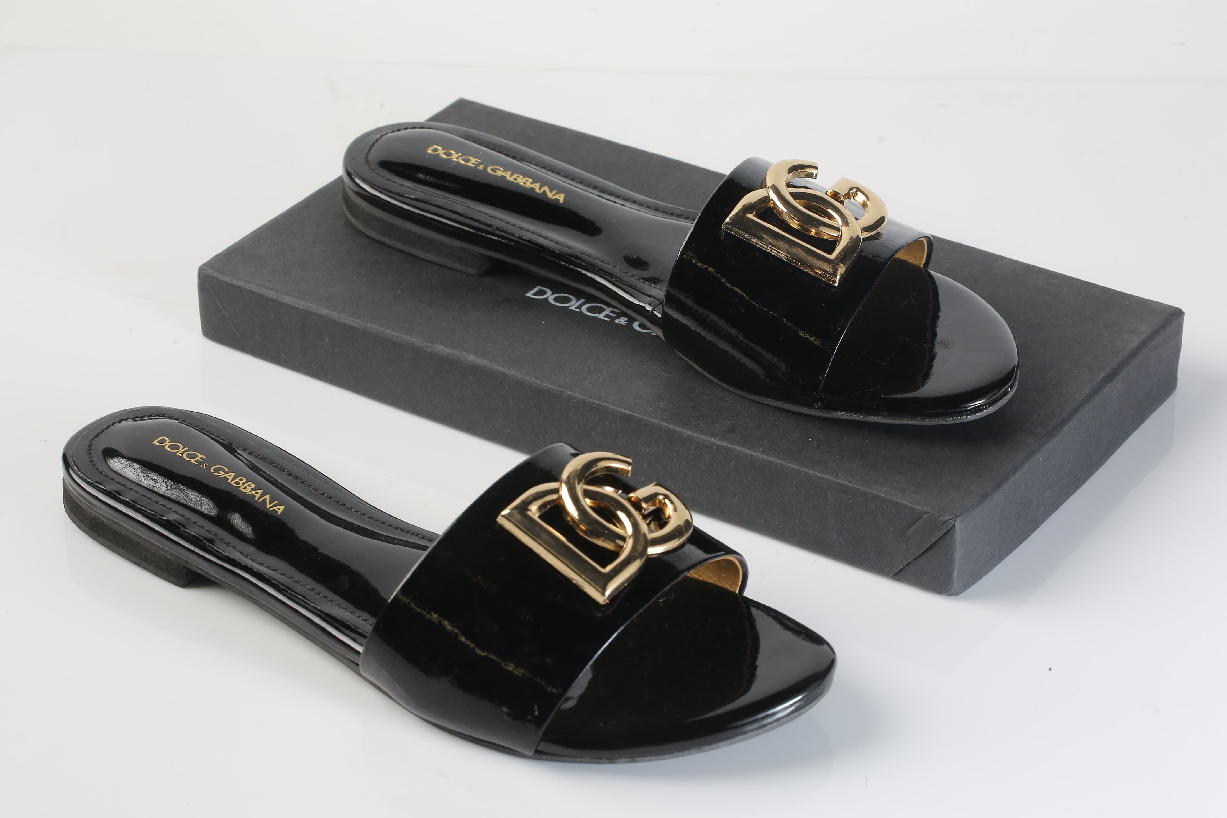 DOLCE & GABBANA SLIDE SANDALS - BLACK