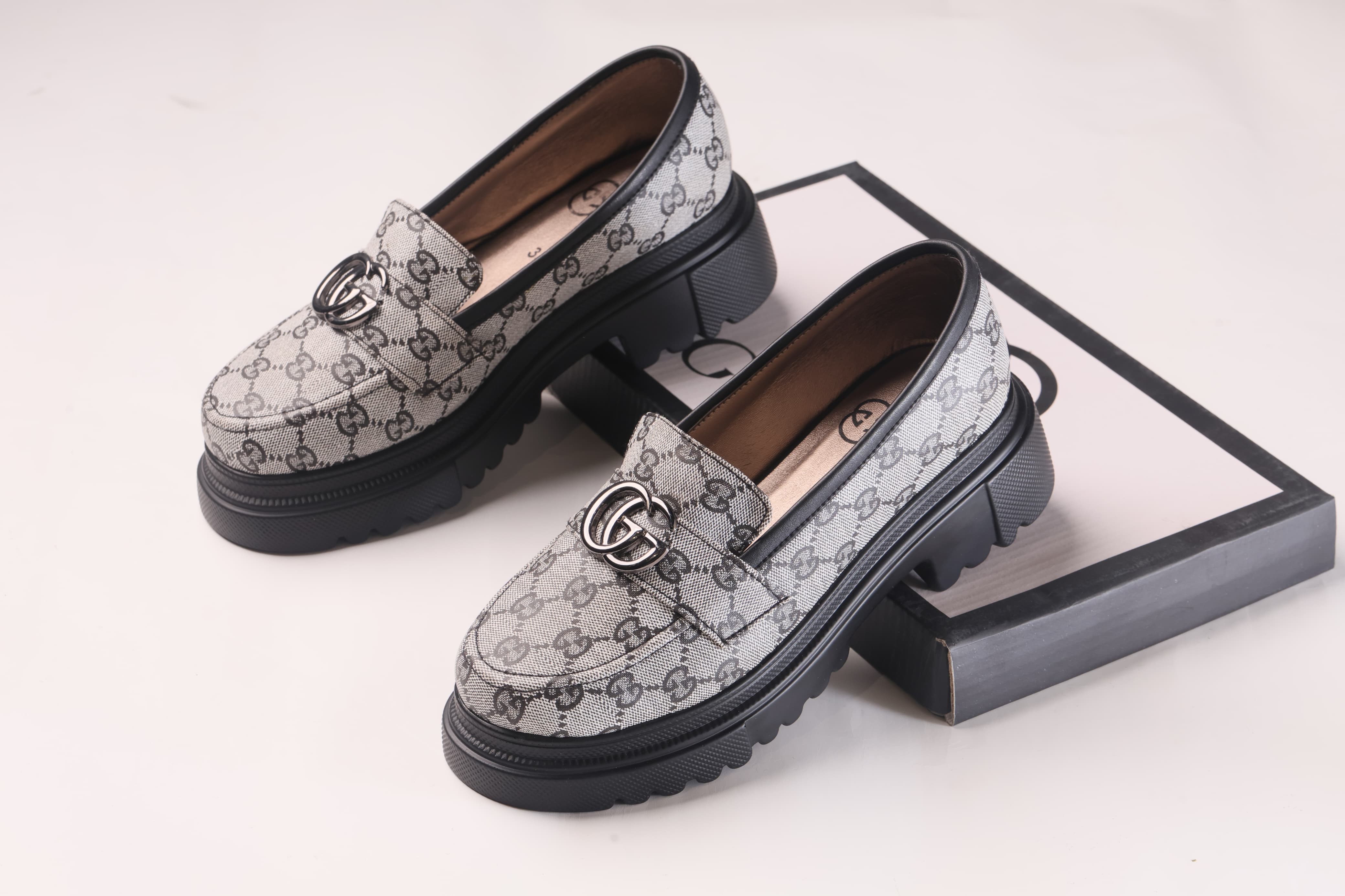 GUCCI SHOES FOR WOMEN'S - BLACK
