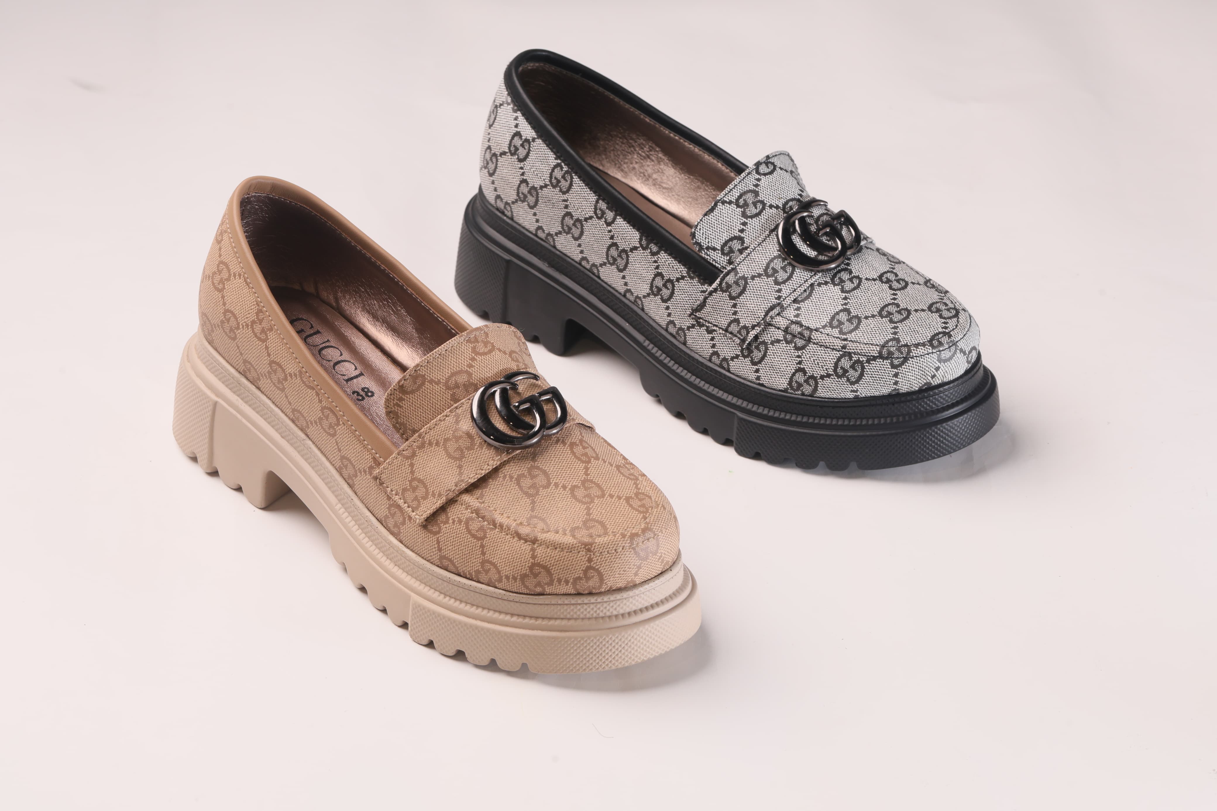 BLACK SHOES FOR WOMEN'S