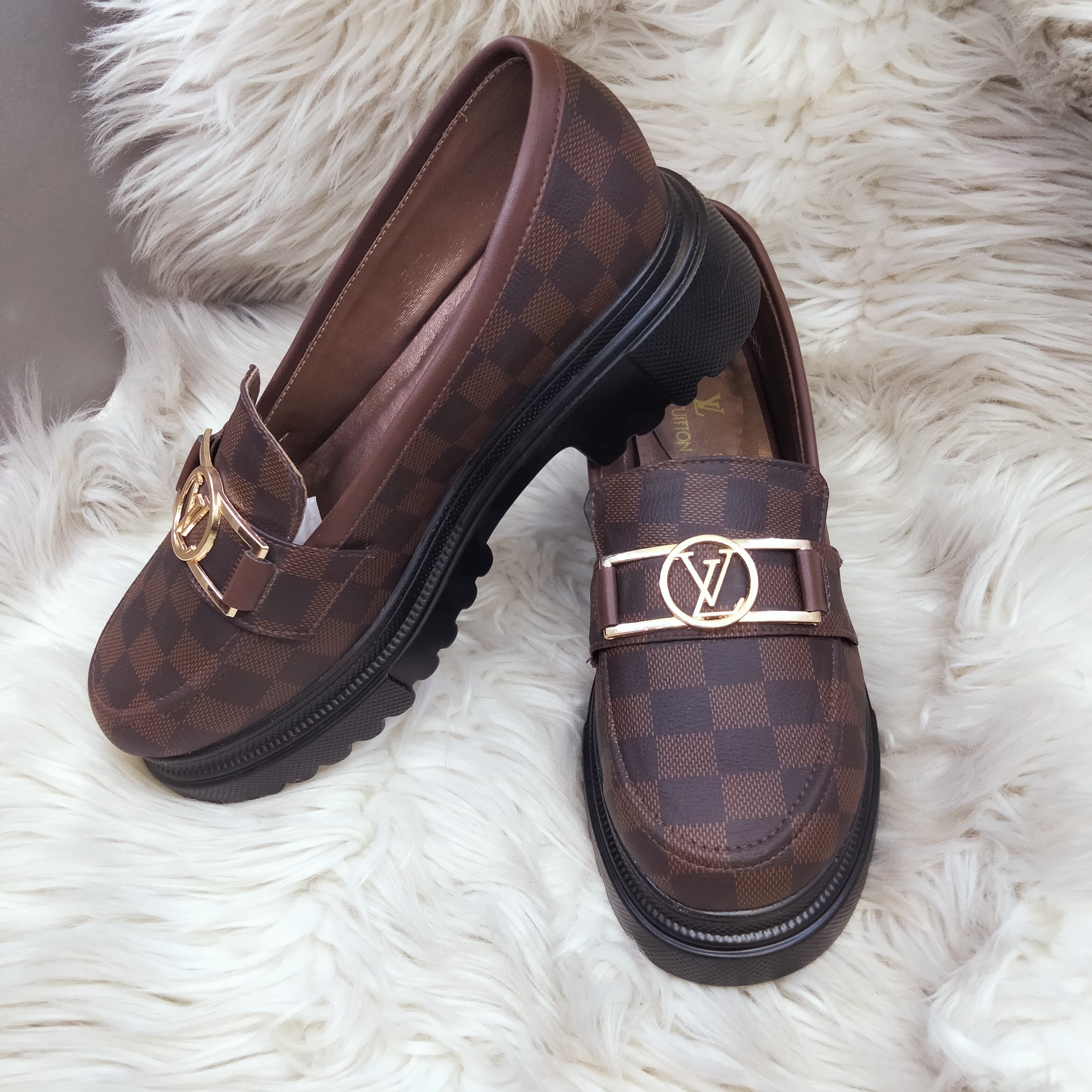 BROWN CHECK SHOES FOR WOMEN'S
