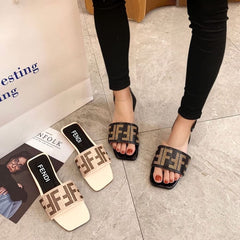 FENDI ROMA STONE SLIDES - BLACK