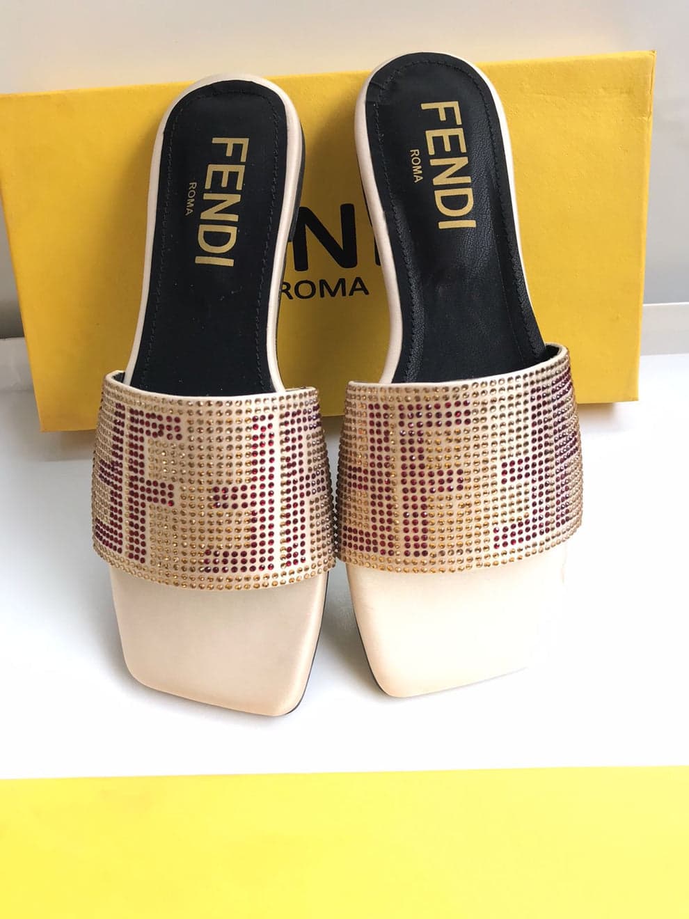FENDI ROMA STONE SLIDES - BEIGE