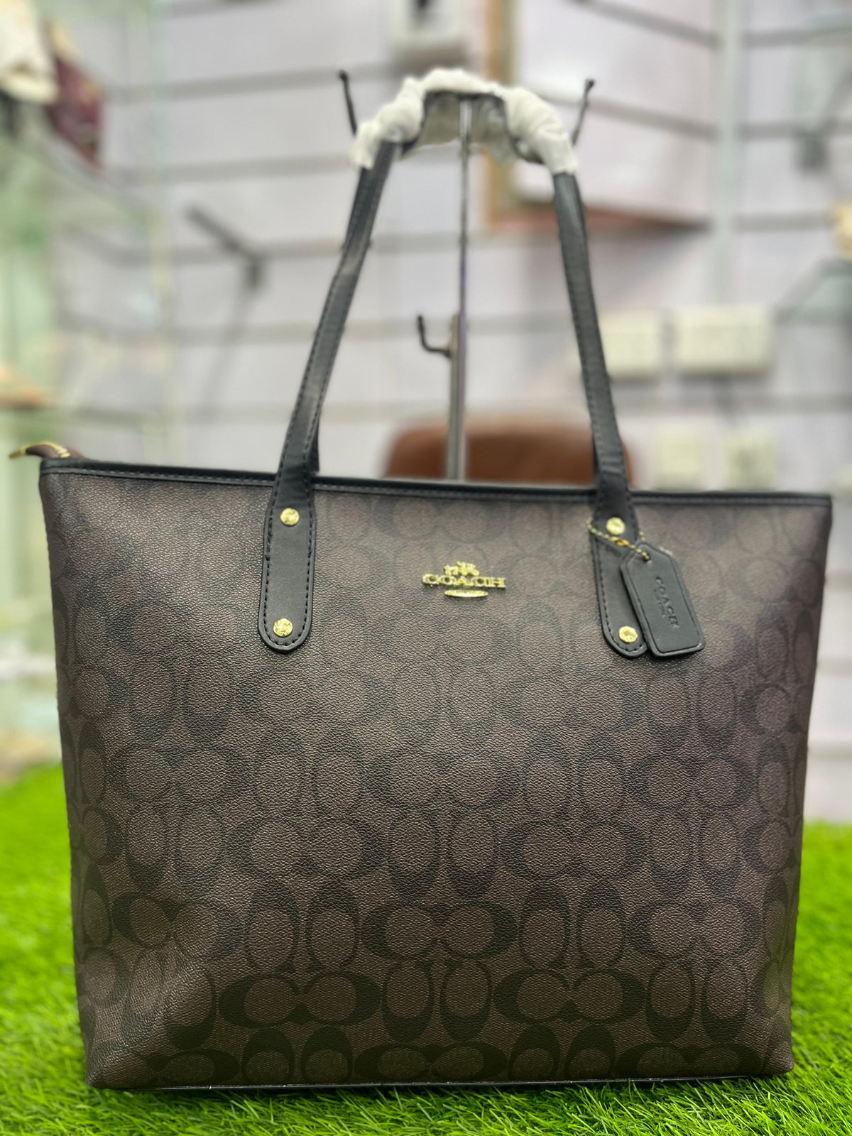 COACH PREMIUM ZIP TOTE BAG SIGNATURE CANVAS - COFFEE