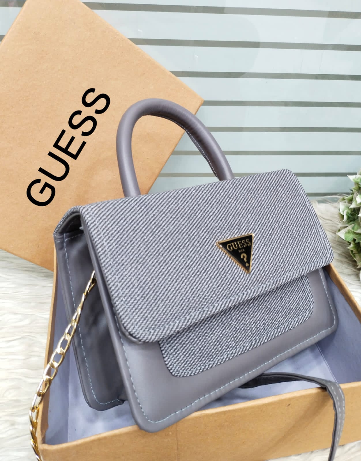 GUESS SHOULDER BAG - Gray