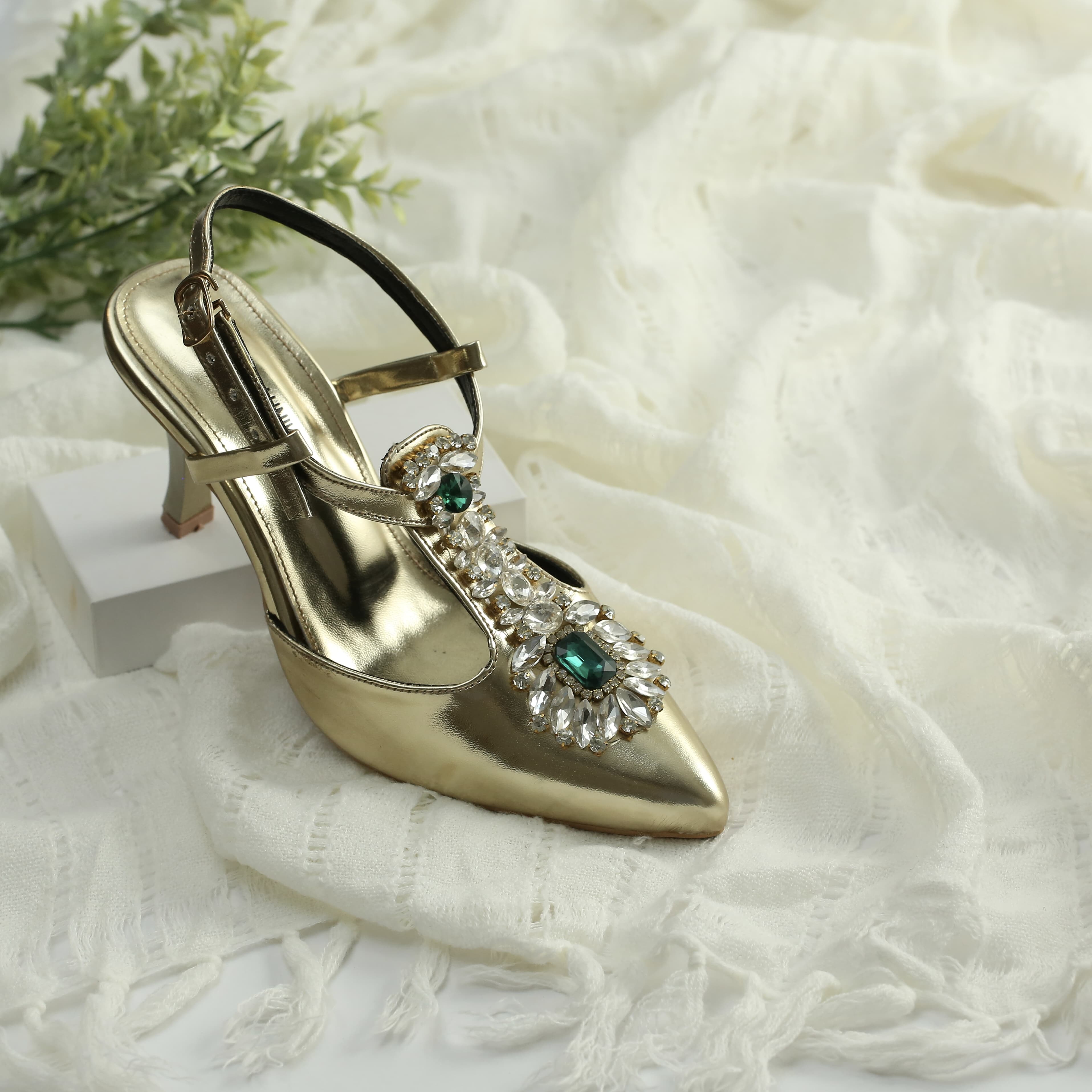 WALK BROS Diamond Slingback Heels - Golden