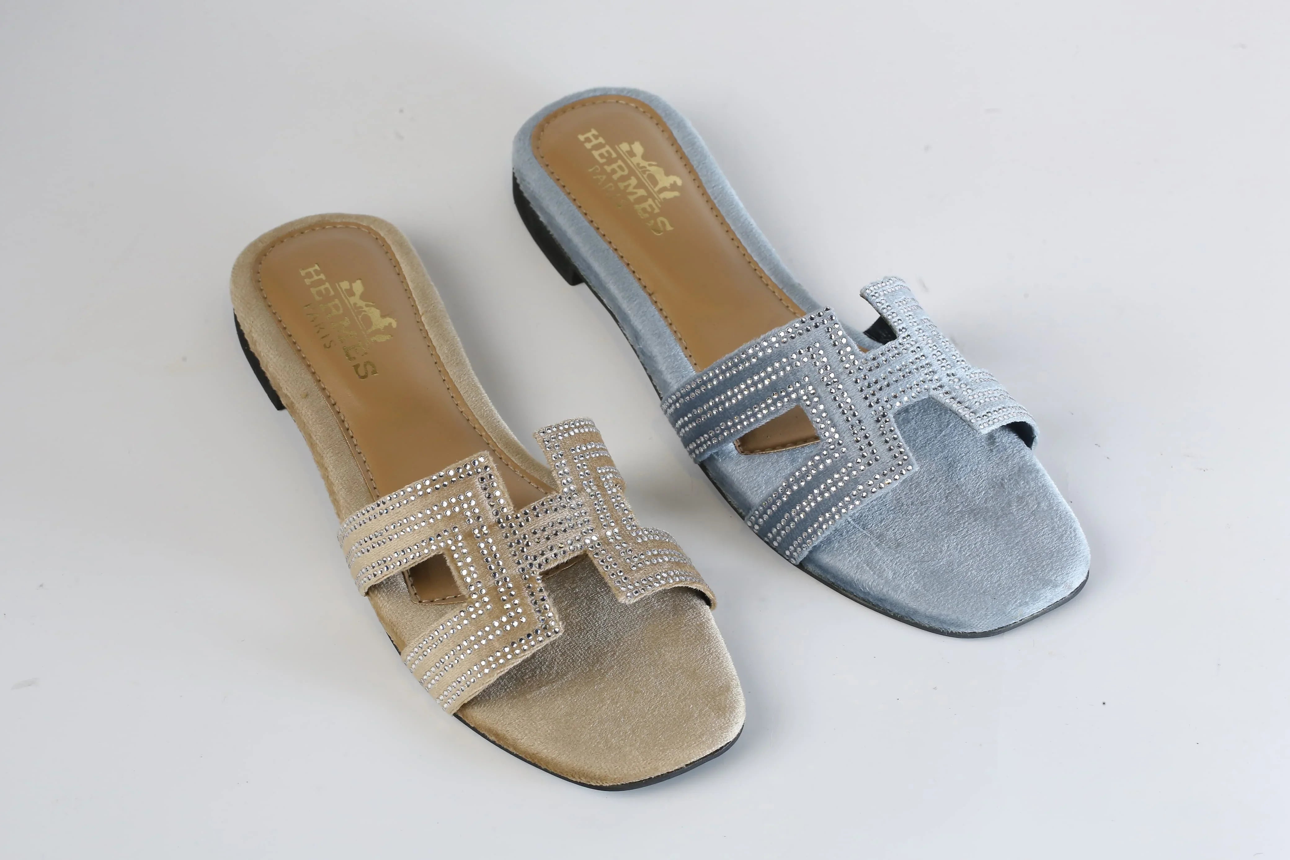 HERMES ORAN SANDAL - GOLDEN