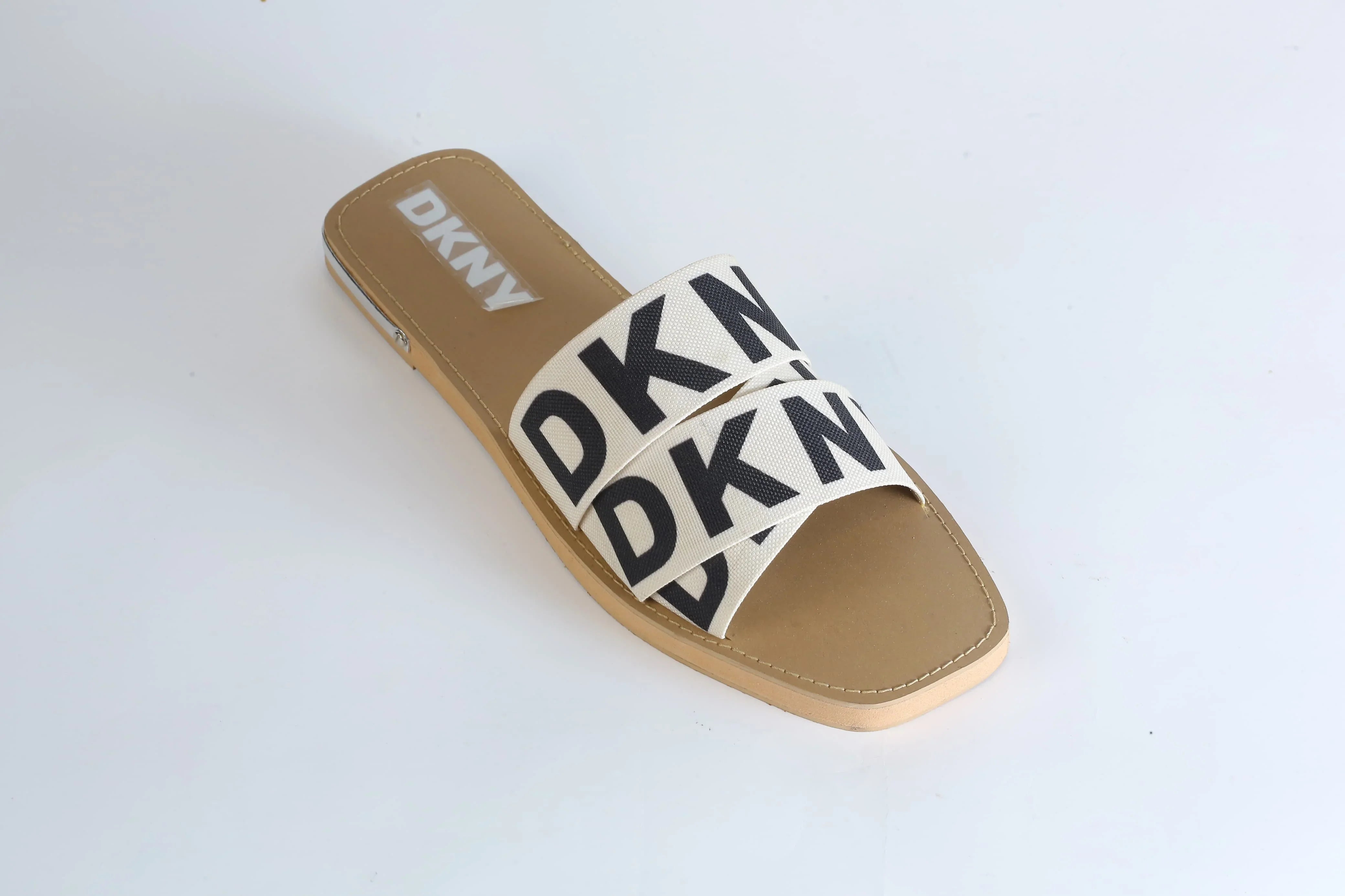 DKNY ISHA FLAT SANDAL - BEIGE