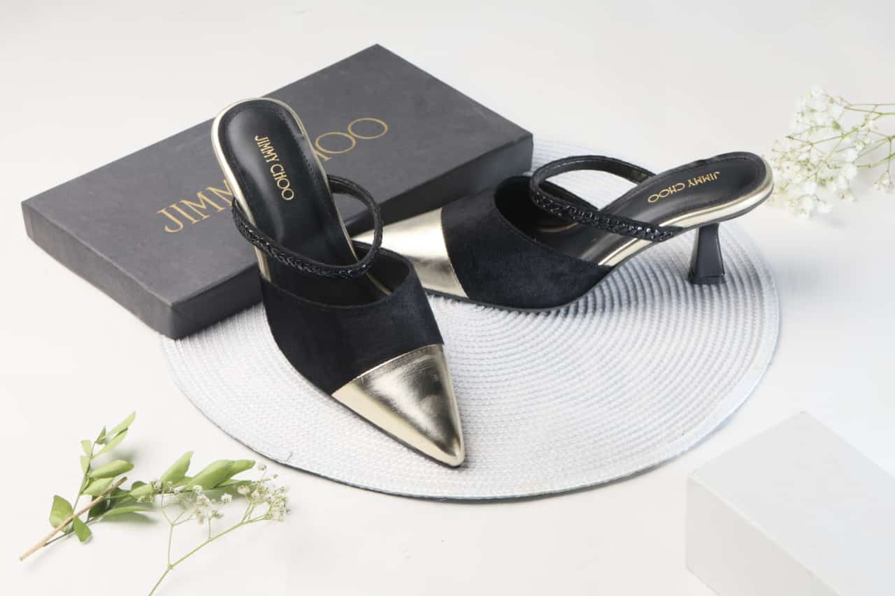 JIMMY CHOO WOMEN KITTEN HEEL - GOLD