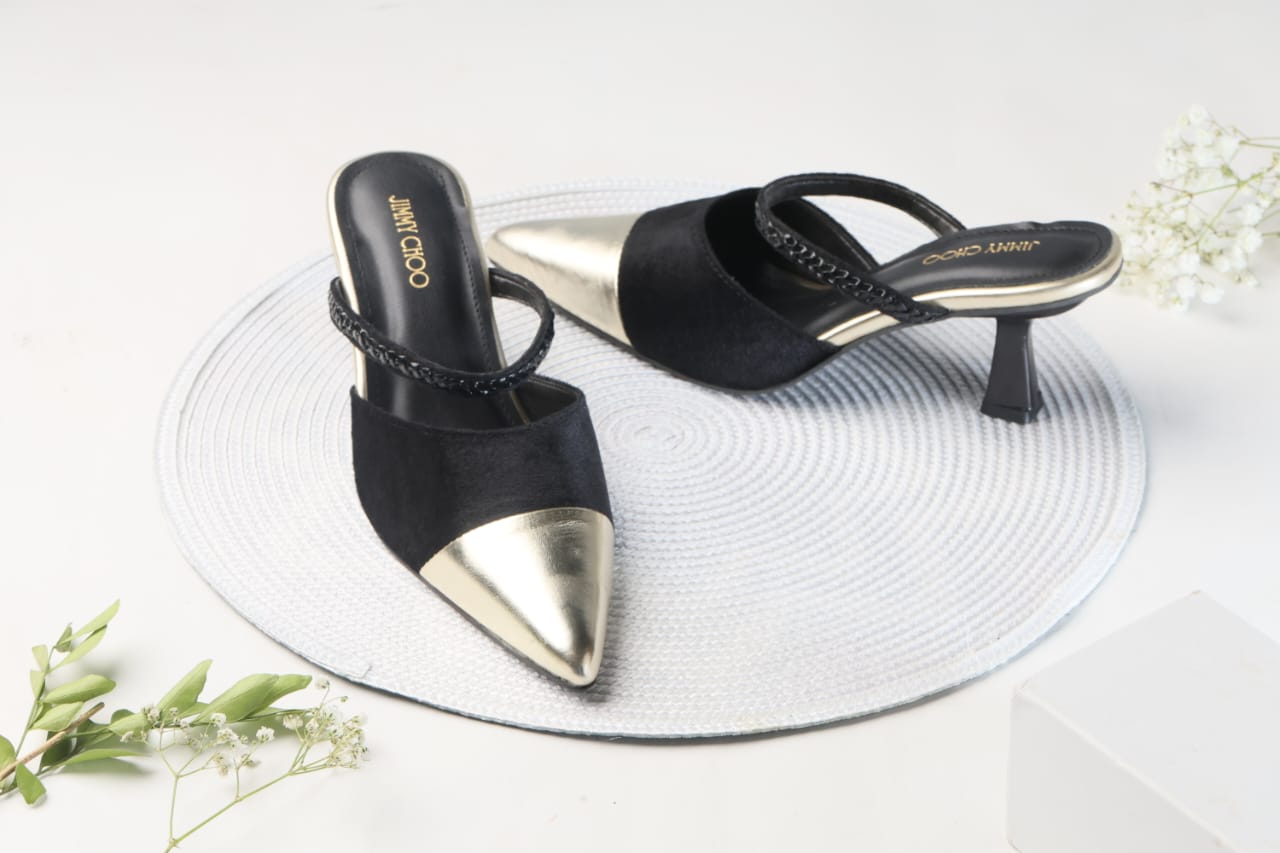 JIMMY CHOO WOMEN KITTEN HEEL - GOLD